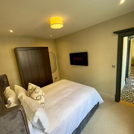 Macbeths Corner High End Luxury Apartment In Centre With Parking Stratford-upon-Avon Exterior foto